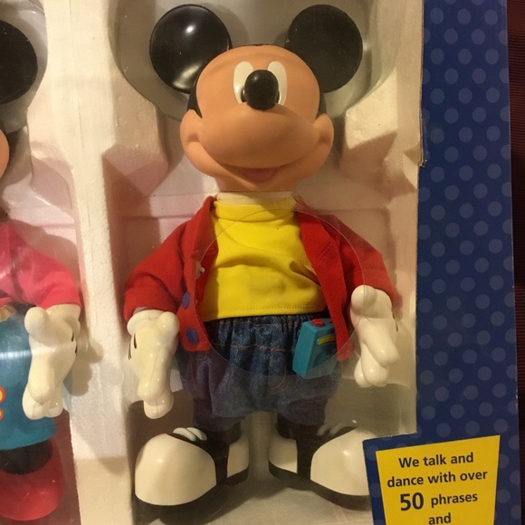 COPY - Disney Interactive Talk & Dance Mickey & Minnie, NIB, approx 15” figures… - Picture 3 of 7